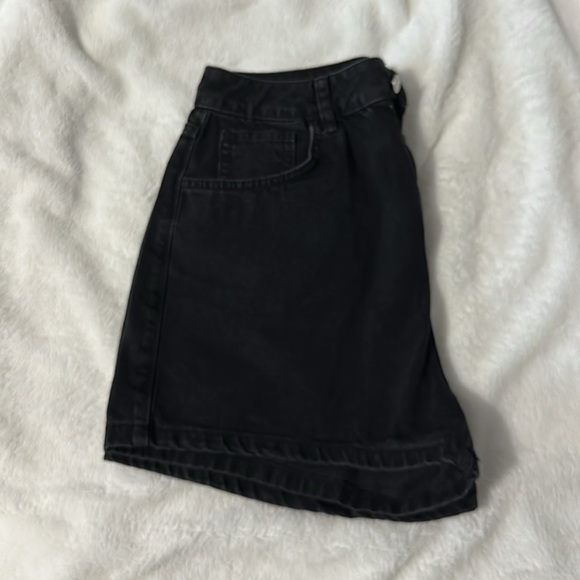 AsYou black jean shorts - Picture 4 of 6